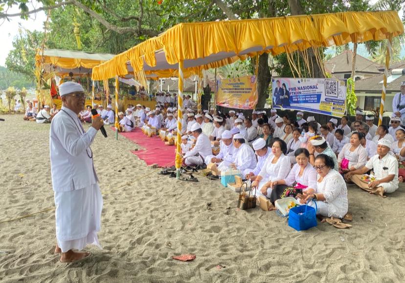 SOSIALISASI PMB IAHN GDE PUDJA MATARAM PADA KEGIATAN SEGARA KERTIH DISAMBUT ANTUSIAS MASYARAKAT