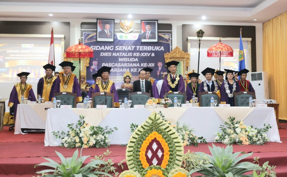 IAHN GDE PUDJA MATARAM GELAR WISUDA KE-25 BERTEPATAN DIES NATALIS PERAK