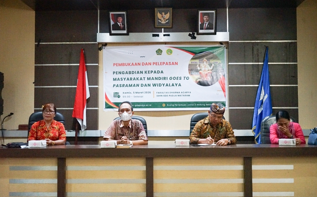 KOMITMEN UNTUK UMAT : IAHN GDE PUDJA MATARAM GOES TO 16 PASRAMAN DAN 2 WIDYALAYA DI KOTA MATARAM.